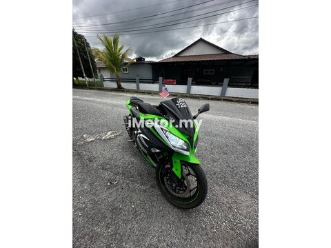 2016 Kawasaki Ninja 250SL